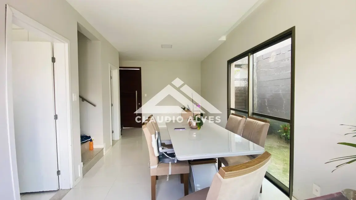 Foto 4 de Casa de Condomínio com 3 quartos à venda, 90m2 em Feira De Santana - BA
