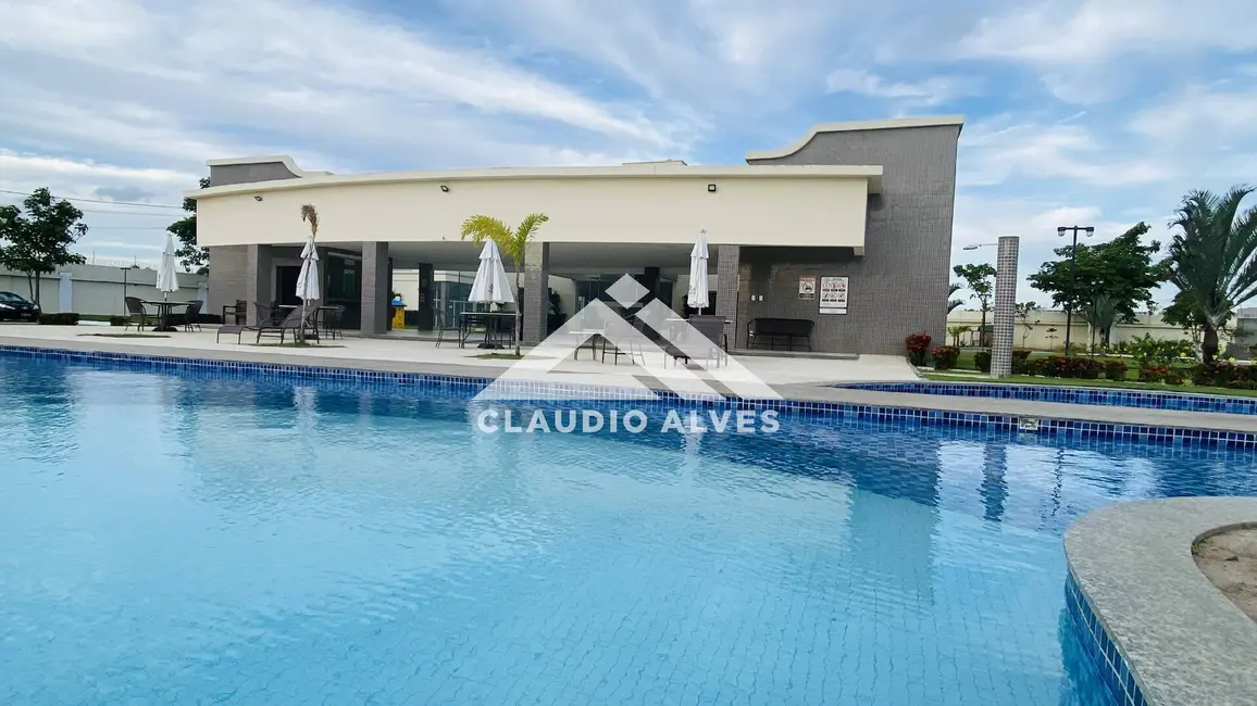 Foto 1 de Terreno / Lote à venda, 397m2 em Feira De Santana - BA