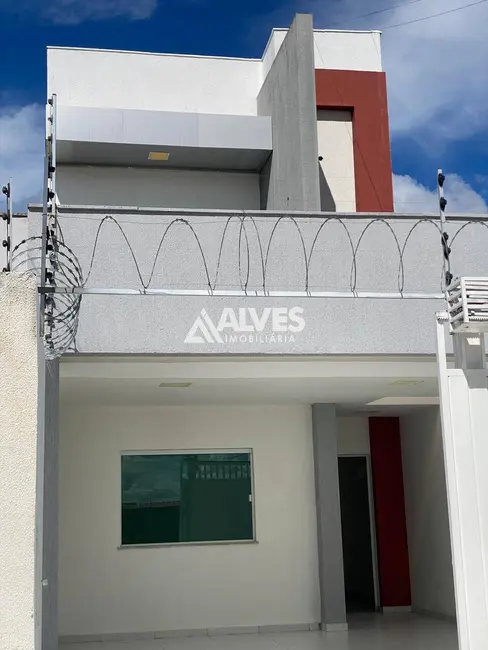 Foto 2 de Casa com 3 quartos à venda, 165m2 em Mangabeira, Feira De Santana - BA