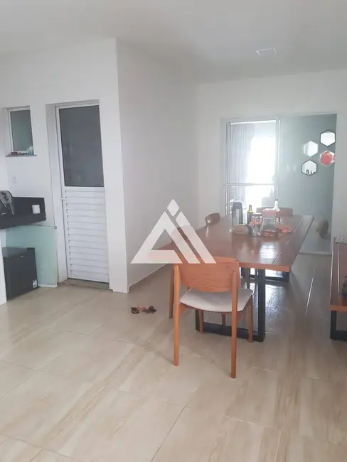 Casa de Condomínio com 3 quartos à venda, 160m2 em Feira De Santana - BA - imagem 7 Foto 7 de Casa de Condomínio com 3 quartos à venda, 160m2 em Feira De Santana - BA