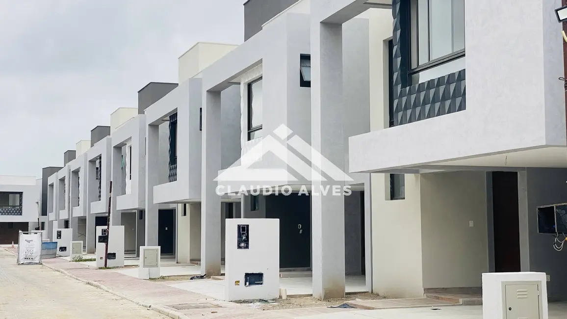 Foto 3 de Casa de Condomínio com 4 quartos à venda, 134m2 em Feira De Santana - BA
