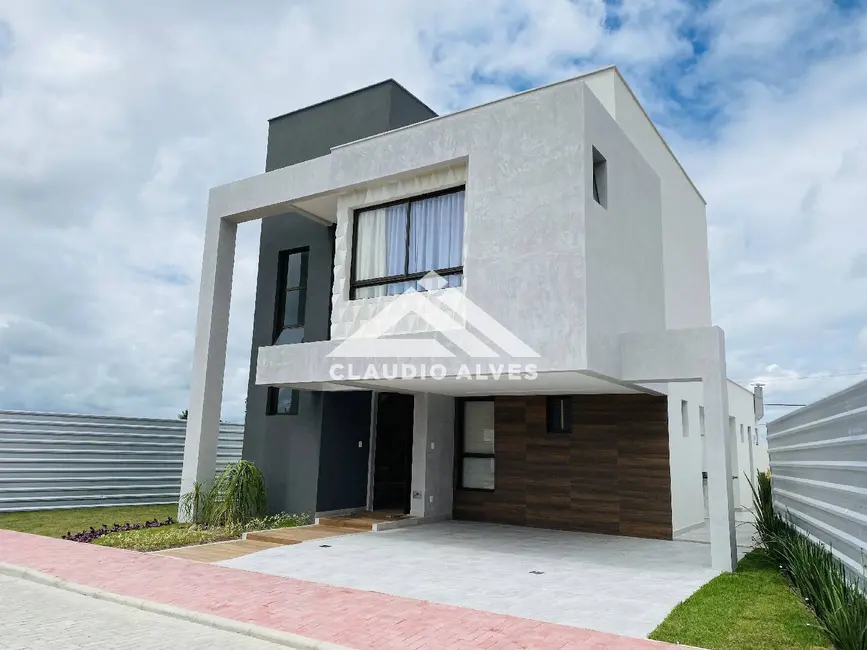 Foto 2 de Casa de Condomínio com 4 quartos à venda, 134m2 em Feira De Santana - BA