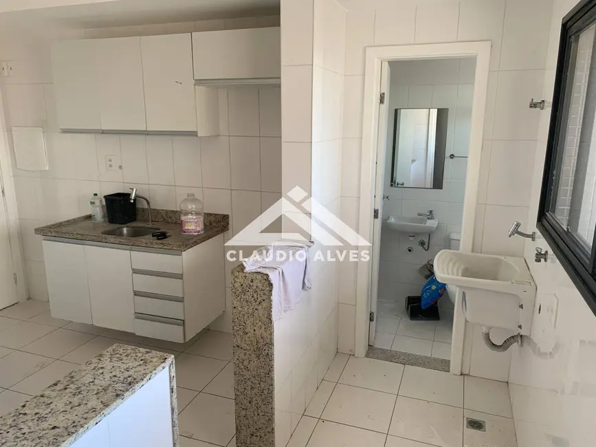 Foto 7 de Apartamento com 3 quartos à venda, 103m2 em Feira De Santana - BA