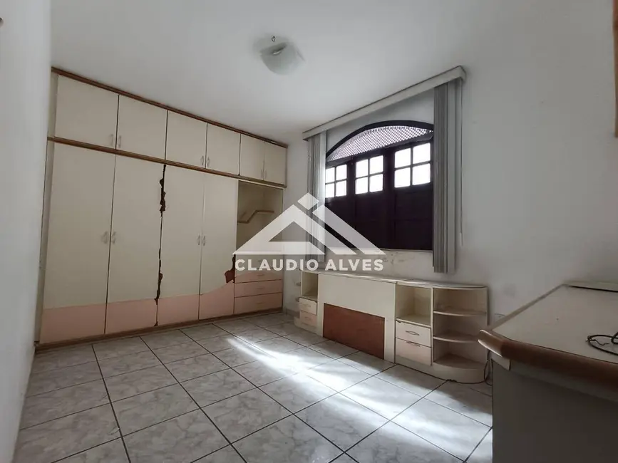Foto 9 de Casa com 3 quartos à venda, 200m2 em Feira De Santana - BA