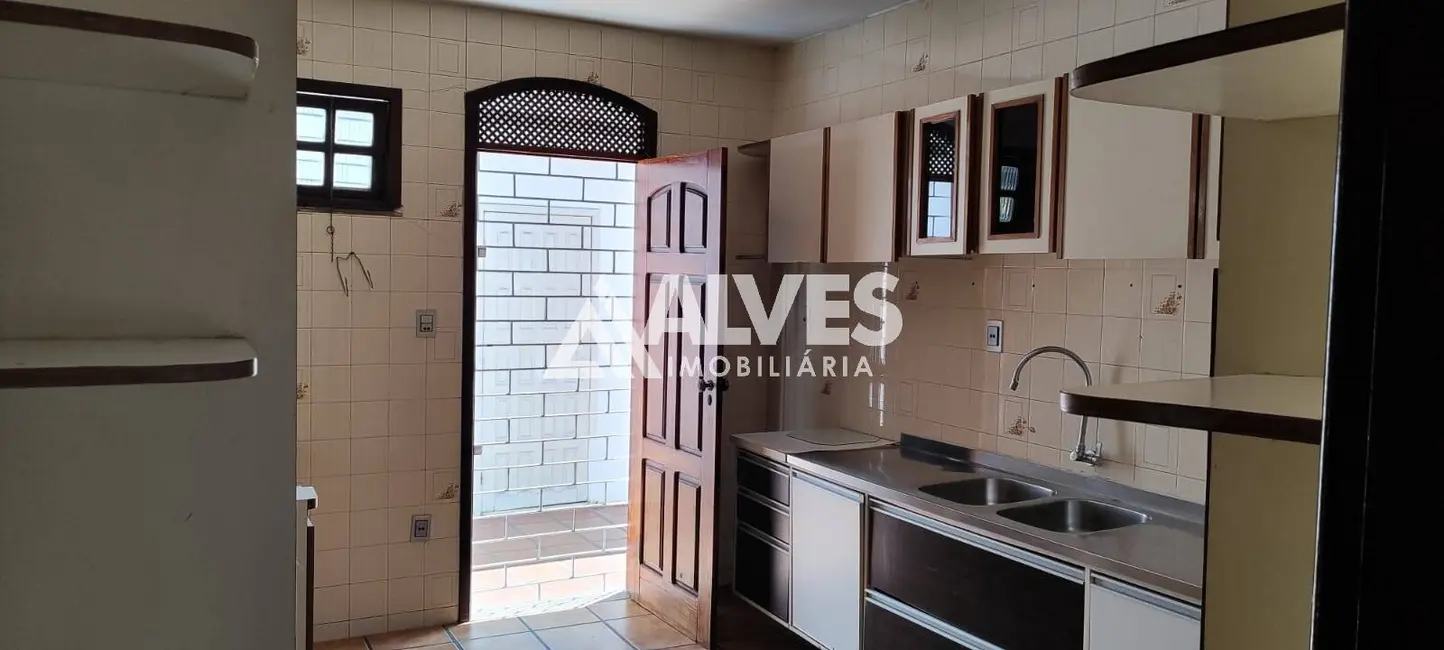 Foto 5 de Casa com 3 quartos à venda, 200m2 em Queimadinha, Feira De Santana - BA