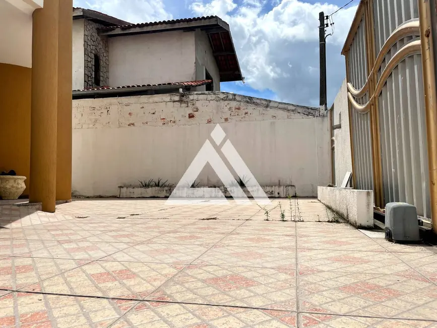 Foto 4 de Casa com 5 quartos à venda, 200m2 em Cidade Nova, Feira De Santana - BA