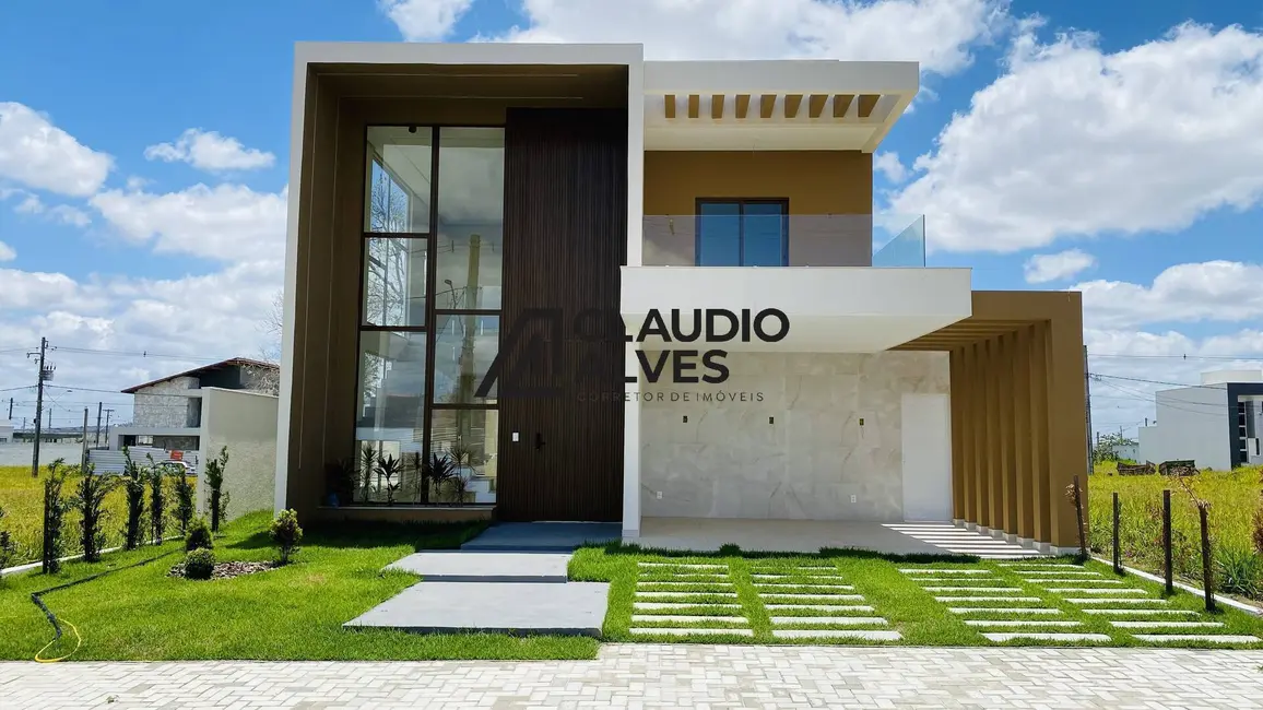 Foto 2 de Casa com 4 quartos à venda, 244m2 em Sim, Feira De Santana - BA