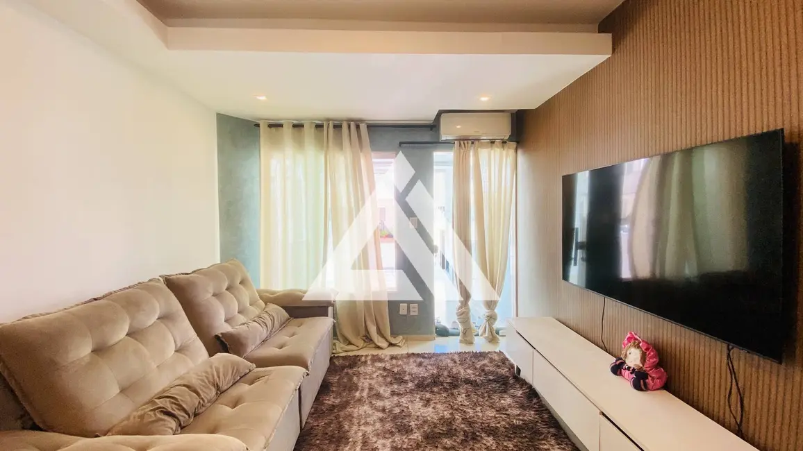 Foto 1 de Casa com 3 quartos à venda, 100m2 em Feira De Santana - BA