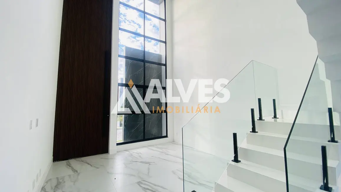 Foto 5 de Casa de Condomínio com 4 quartos à venda, 279m2 em Feira De Santana - BA