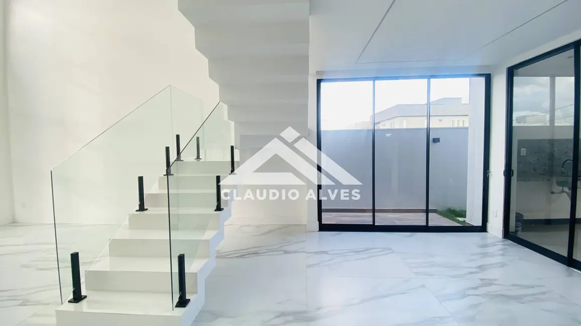 Casa de Condomínio com 4 quartos à venda, 279m2 em Feira De Santana - BA - imagem 3 Foto 3 de Casa de Condomínio com 4 quartos à venda, 279m2 em Feira De Santana - BA