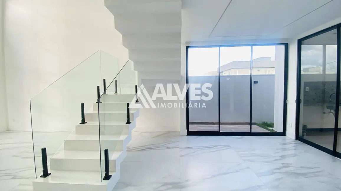 Foto 3 de Casa de Condomínio com 4 quartos à venda, 279m2 em Papagaio, Feira De Santana - BA