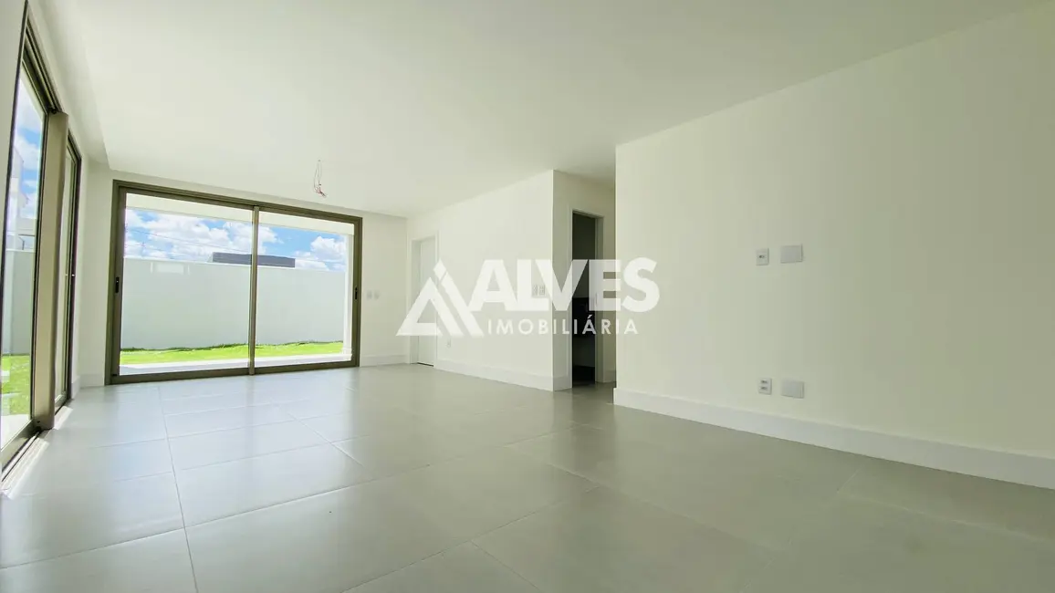 Casa de Condomínio com 4 quartos à venda, 225m2 em Papagaio, Feira De Santana - BA - imagem 7 Foto 7 de Casa de Condomínio com 4 quartos à venda, 225m2 em Papagaio, Feira De Santana - BA