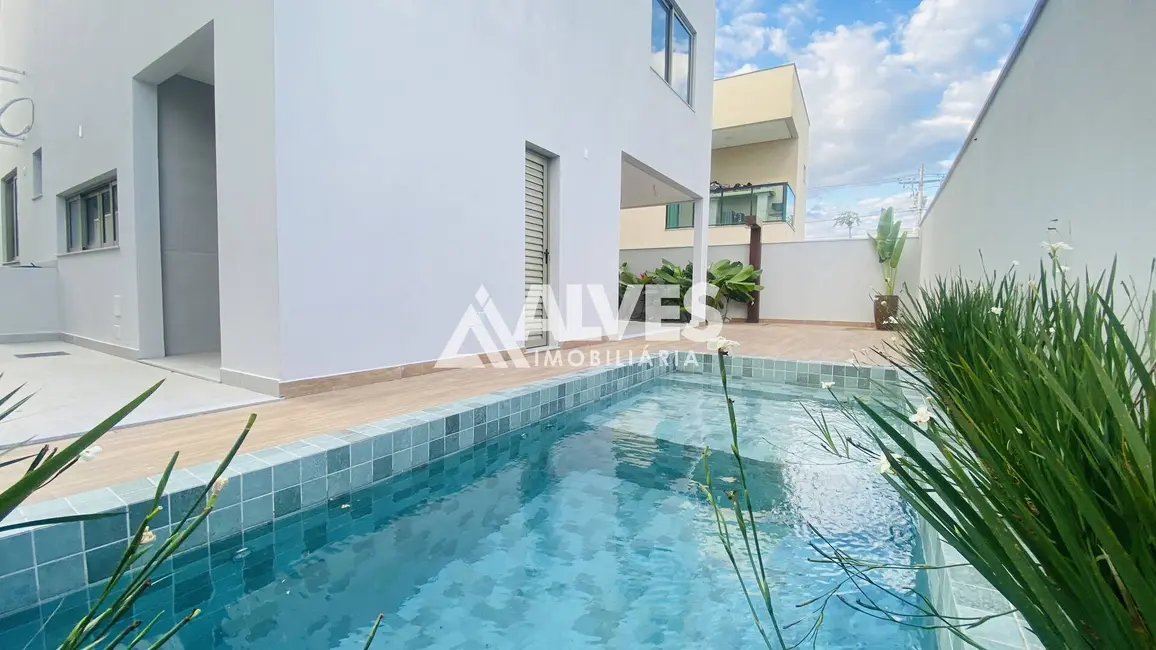 Casa de Condomínio com 4 quartos à venda, 225m2 em Papagaio, Feira De Santana - BA - imagem 4 Foto 4 de Casa de Condomínio com 4 quartos à venda, 225m2 em Papagaio, Feira De Santana - BA