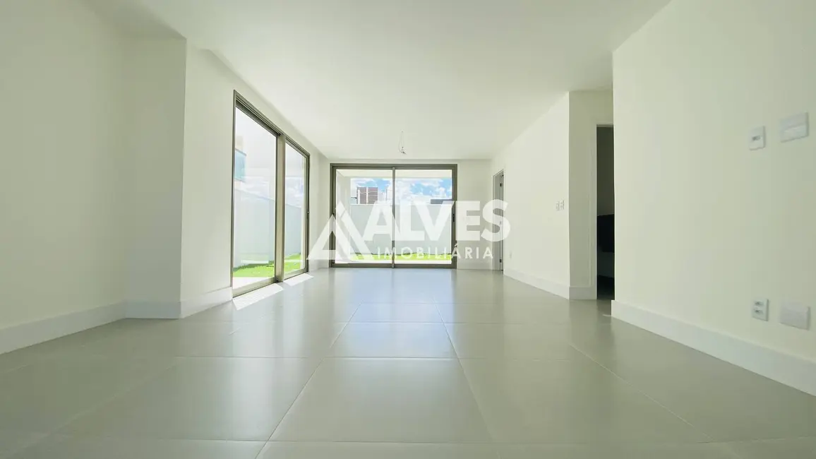 Casa de Condomínio com 4 quartos à venda, 225m2 em Papagaio, Feira De Santana - BA - imagem 6 Foto 6 de Casa de Condomínio com 4 quartos à venda, 225m2 em Papagaio, Feira De Santana - BA