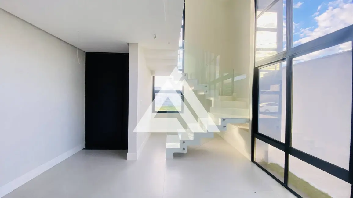 Foto 3 de Casa de Condomínio com 3 quartos à venda, 242m2 em Feira De Santana - BA