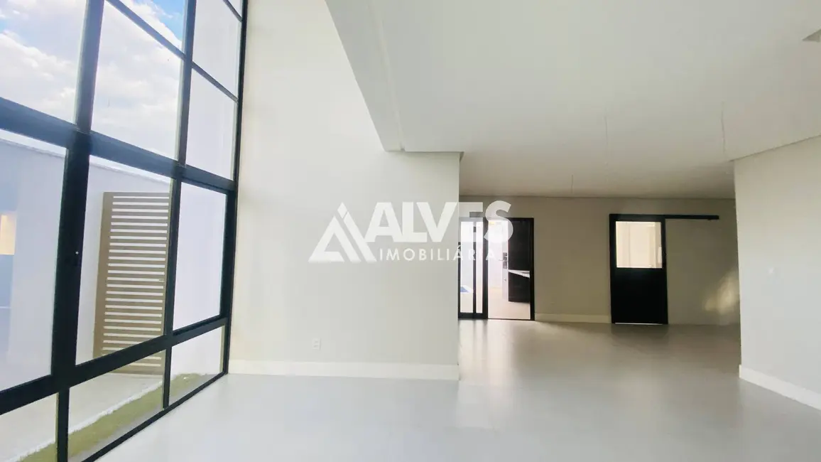 Foto 4 de Casa de Condomínio com 3 quartos à venda, 242m2 em Papagaio, Feira De Santana - BA