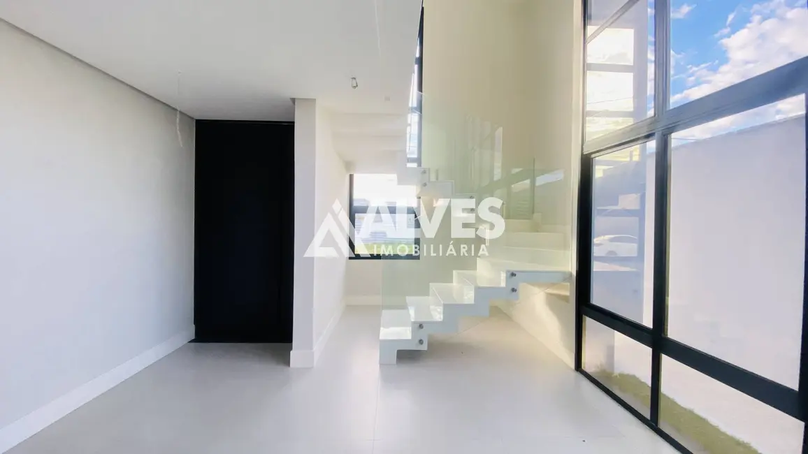 Foto 3 de Casa de Condomínio com 3 quartos à venda, 242m2 em Papagaio, Feira De Santana - BA