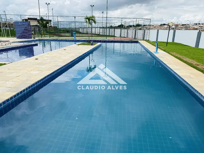 Foto 2 de Terreno / Lote à venda, 353m2 em Feira De Santana - BA