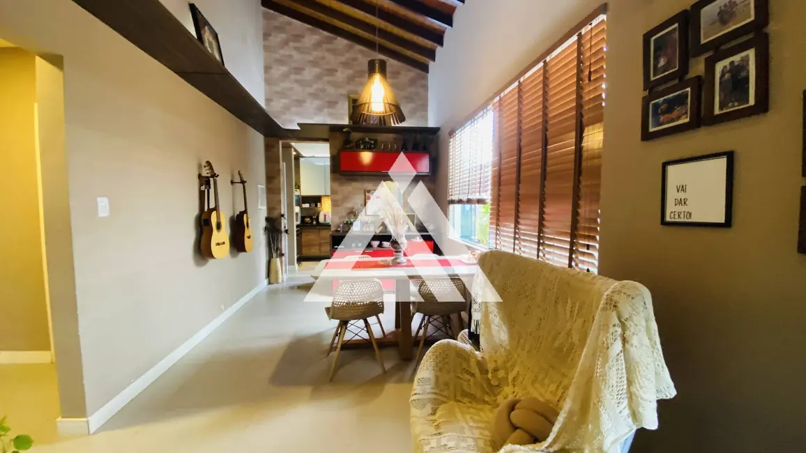 Foto 8 de Casa de Condomínio com 3 quartos à venda, 200m2 em Feira De Santana - BA