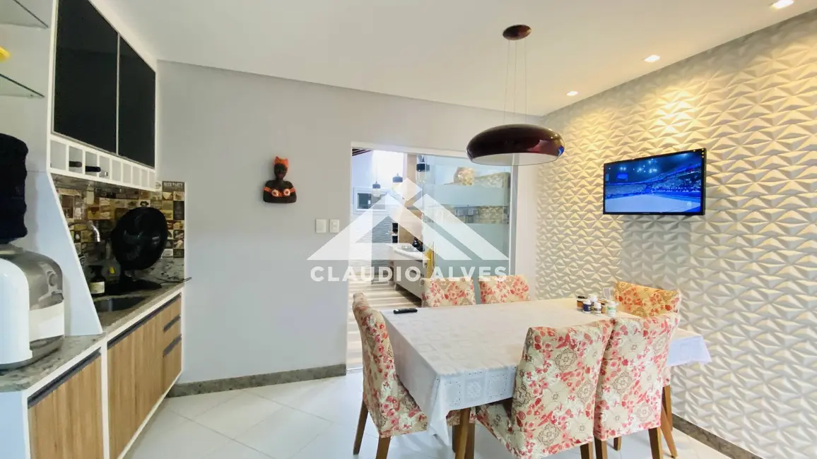 Casa de Condomínio com 4 quartos à venda, 150m2 em Feira De Santana - BA - imagem 8 Foto 8 de Casa de Condomínio com 4 quartos à venda, 150m2 em Feira De Santana - BA