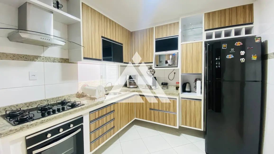 Foto 9 de Casa de Condomínio com 4 quartos à venda, 150m2 em Feira De Santana - BA