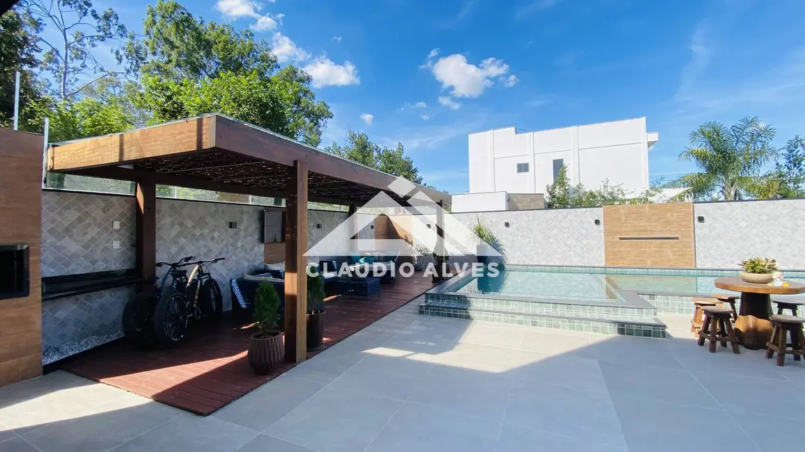 Casa de Condomínio com 4 quartos à venda, 490m2 em Feira De Santana - BA - imagem 5 Foto 5 de Casa de Condomínio com 4 quartos à venda, 490m2 em Feira De Santana - BA