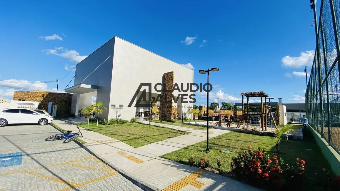 Foto 1 de Casa de Condomínio com 2 quartos à venda, 50m2 em Papagaio, Feira De Santana - BA