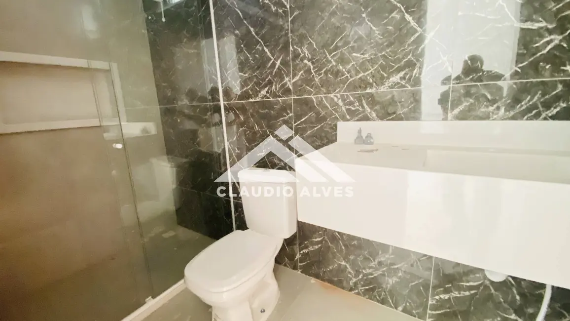 Foto 6 de Casa com 4 quartos à venda, 118m2 em Feira De Santana - BA