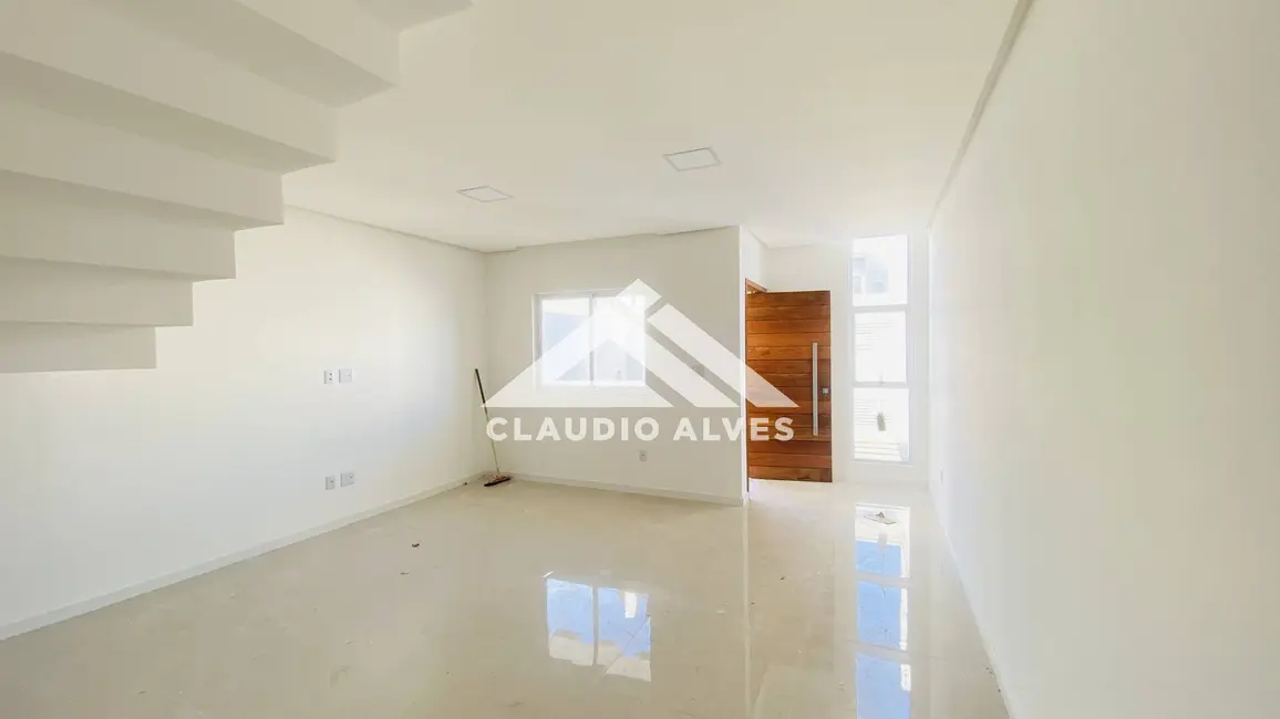 Foto 4 de Casa com 4 quartos à venda, 118m2 em Feira De Santana - BA