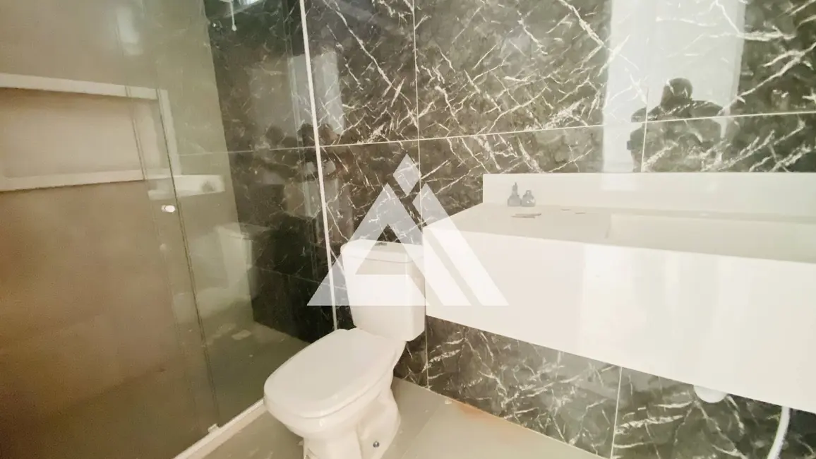 Casa com 4 quartos à venda, 118m2 em Feira De Santana - BA - imagem 6 Foto 6 de Casa com 4 quartos à venda, 118m2 em Feira De Santana - BA
