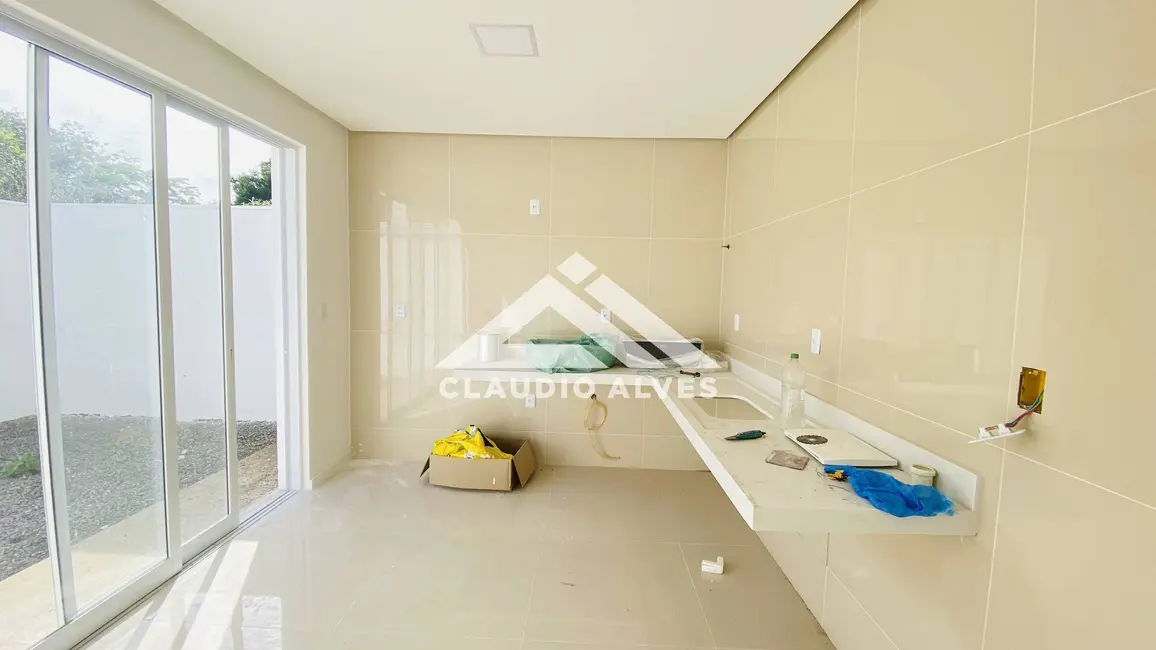 Foto 8 de Casa com 4 quartos à venda, 118m2 em Feira De Santana - BA