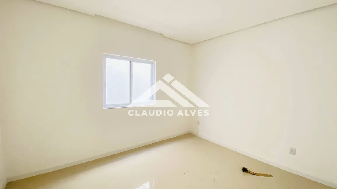 Foto 5 de Casa com 4 quartos à venda, 118m2 em Feira De Santana - BA