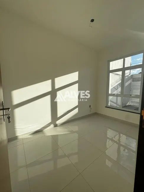 Casa com 2 quartos à venda, 68m2 em Papagaio, Feira De Santana - BA - imagem 6 Foto 6 de Casa com 2 quartos à venda, 68m2 em Papagaio, Feira De Santana - BA