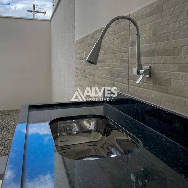 Casa com 2 quartos à venda, 68m2 em Papagaio, Feira De Santana - BA - imagem 9 Foto 9 de Casa com 2 quartos à venda, 68m2 em Papagaio, Feira De Santana - BA