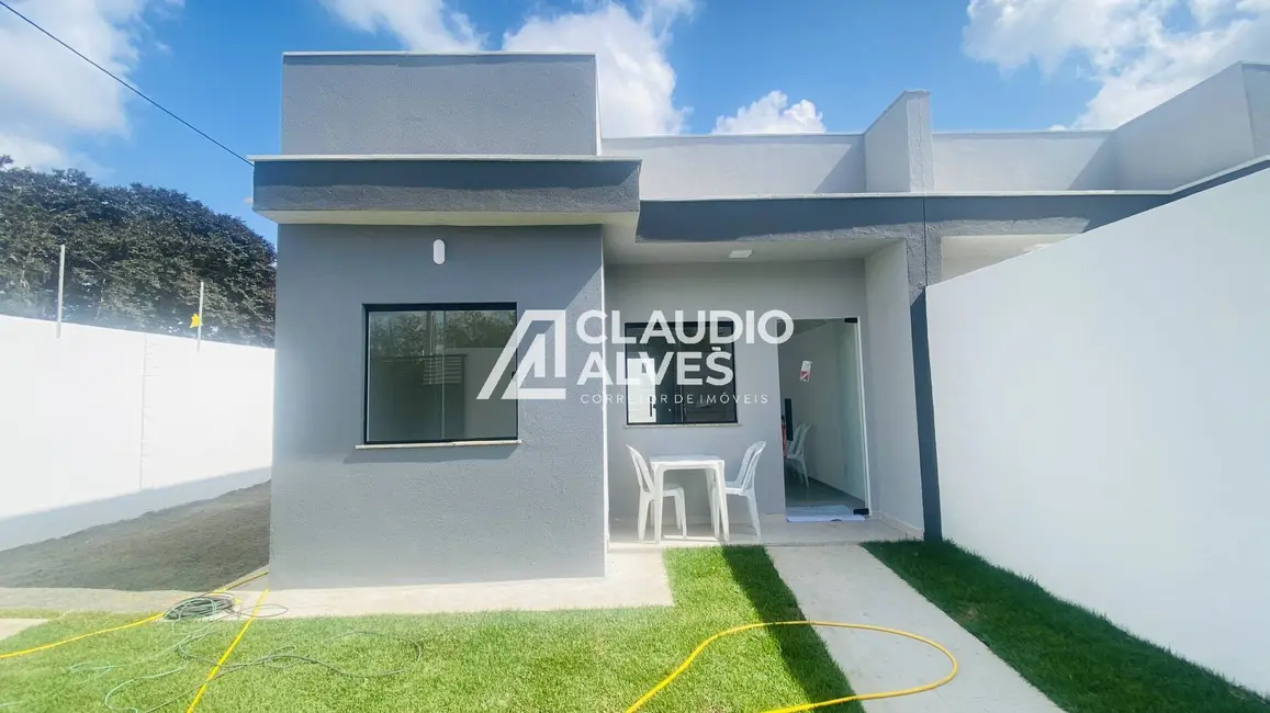 Foto 2 de Casa com 2 quartos à venda e para alugar em Papagaio, Feira De Santana - BA