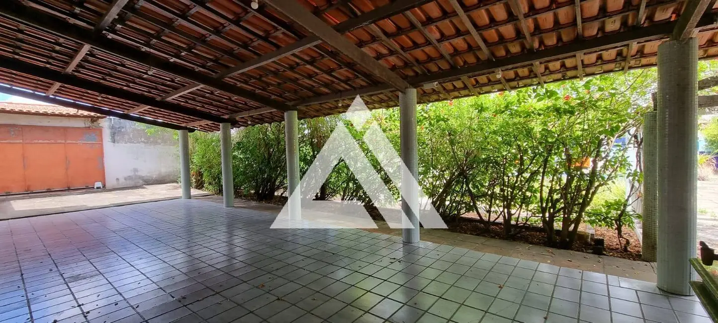 Foto 8 de Casa com 4 quartos à venda, 200m2 em Feira De Santana - BA