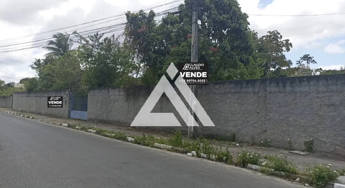 Foto 1 de Terreno / Lote à venda, 3300m2 em Feira De Santana - BA