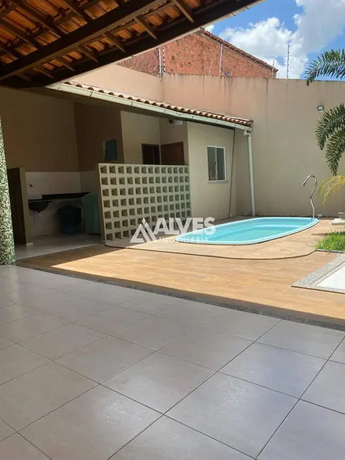 Foto 2 de Casa com 4 quartos à venda, 300m2 em Cidade Nova, Feira De Santana - BA