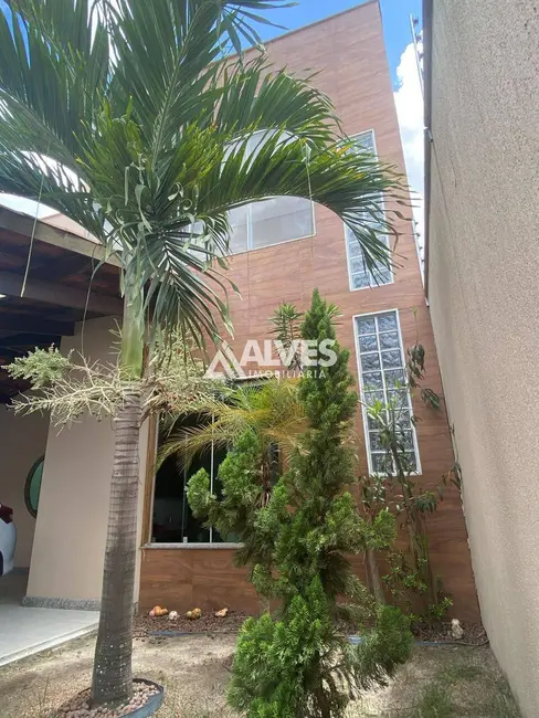 Foto 1 de Casa com 4 quartos à venda, 300m2 em Cidade Nova, Feira De Santana - BA