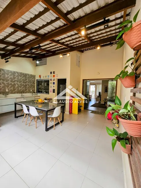 Foto 3 de Casa de Condomínio com 3 quartos à venda, 189m2 em Feira De Santana - BA