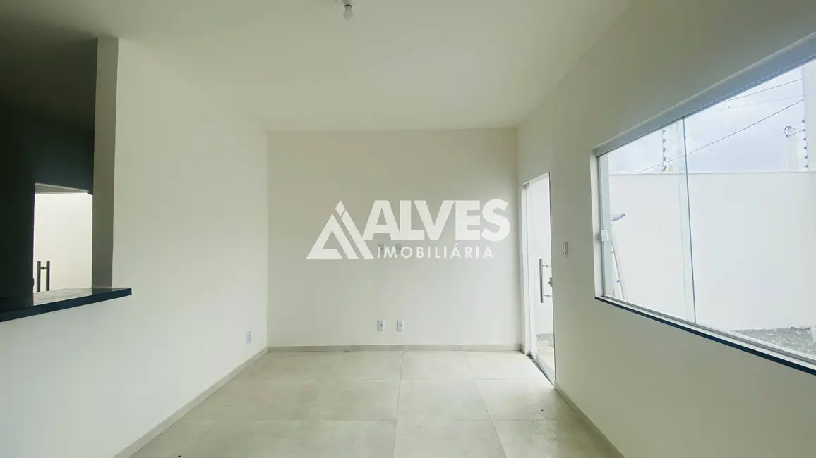 Foto 4 de Casa com 2 quartos à venda, 65m2 em Feira De Santana - BA