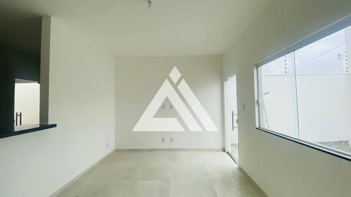 Foto 4 de Casa com 2 quartos à venda, 65m2 em Feira De Santana - BA