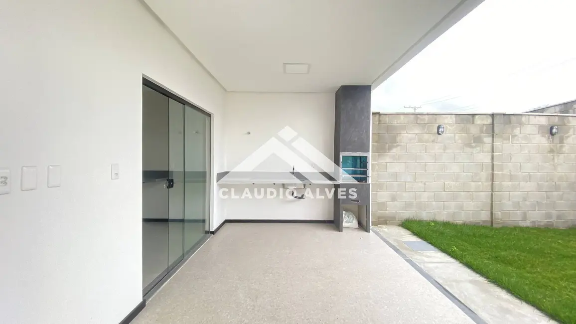 Foto 4 de Casa com 3 quartos à venda, 145m2 em Feira De Santana - BA