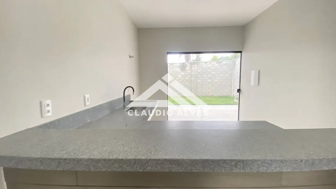 Foto 9 de Casa com 3 quartos à venda, 145m2 em Feira De Santana - BA