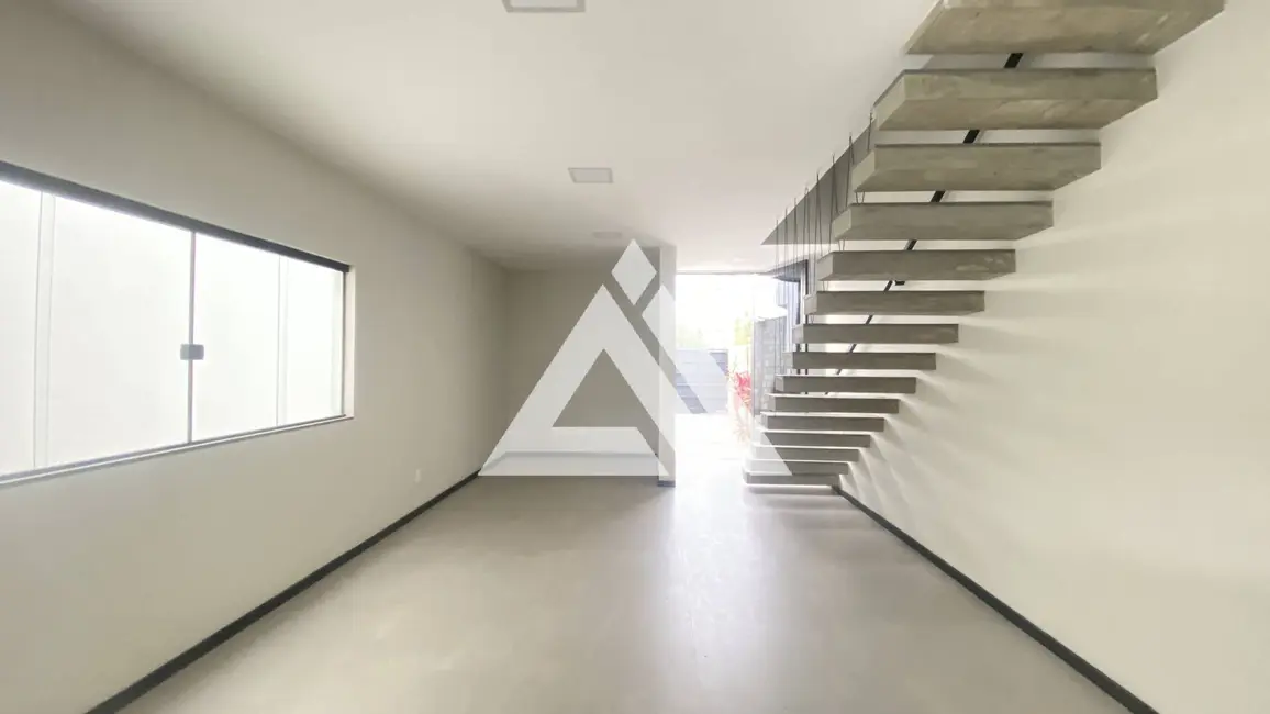 Casa com 3 quartos à venda, 145m2 em Feira De Santana - BA - imagem 6 Foto 6 de Casa com 3 quartos à venda, 145m2 em Feira De Santana - BA