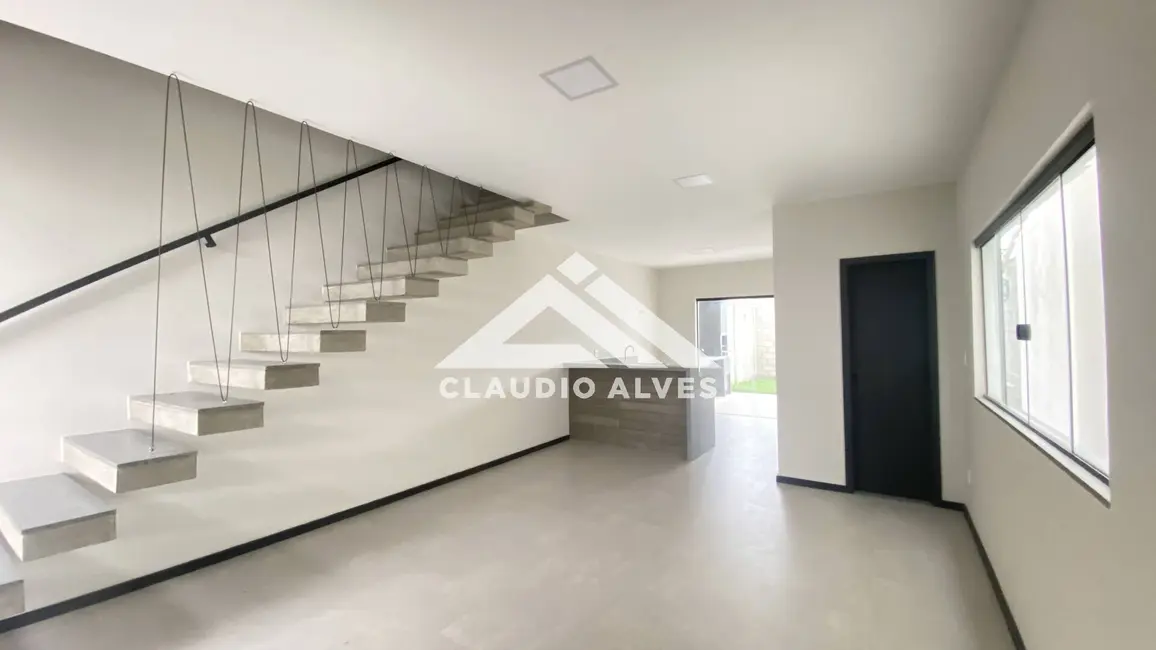 Foto 5 de Casa com 3 quartos à venda, 145m2 em Feira De Santana - BA