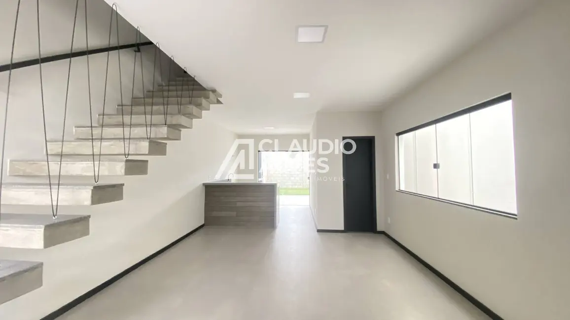 Foto 2 de Casa com 3 quartos à venda, 145m2 em Sim, Feira De Santana - BA