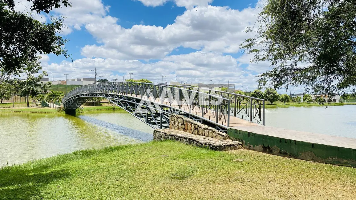 Foto 1 de Terreno / Lote à venda, 720m2 em Papagaio, Feira De Santana - BA