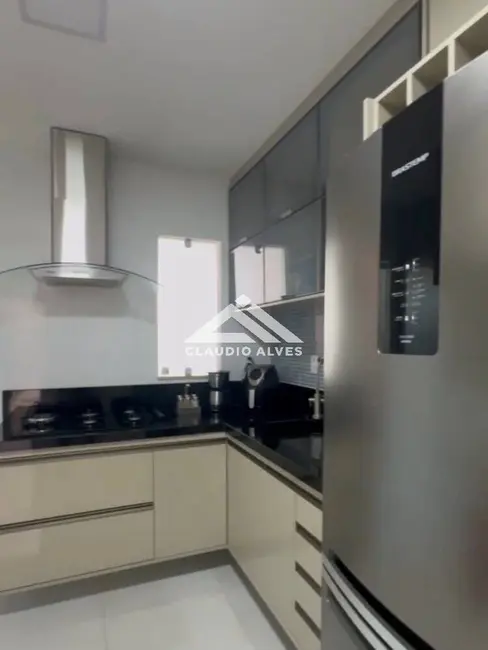 Foto 8 de Casa com 3 quartos à venda, 135m2 em Feira De Santana - BA