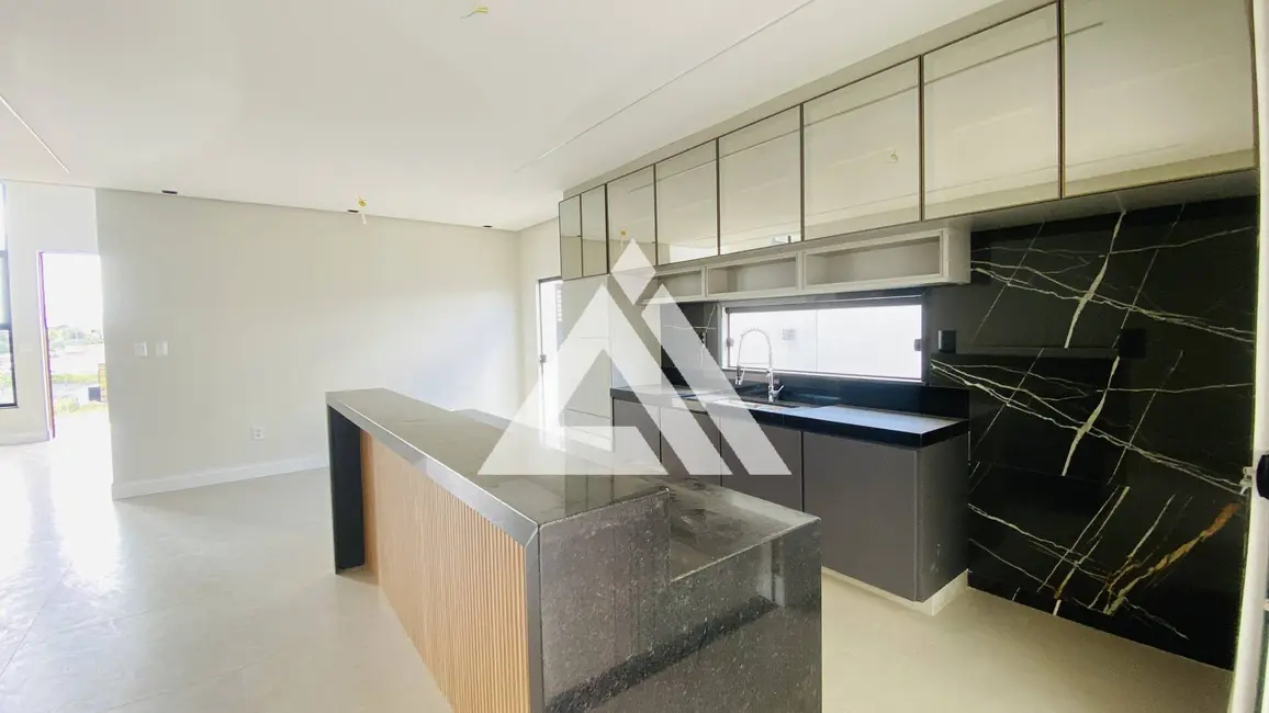 Foto 8 de Casa de Condomínio com 4 quartos à venda, 263m2 em Feira De Santana - BA